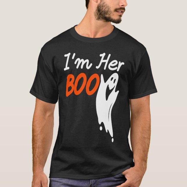 Halloween I'm Her Boo I'm His Witch Matching Coupl T-Shirt (Vorderseite)