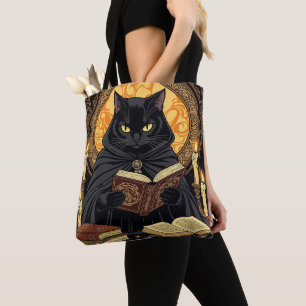 Halloween in Hardcover: Eine Katze liest Bücher