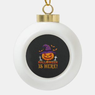 Halloween ist hier Hexe Kürbis Vektor Keramik Kugel-Ornament