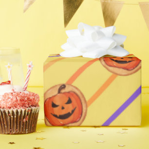 Halloween Jack-O-Lantern Kürbiskeks auf Gelb Geschenkpapier