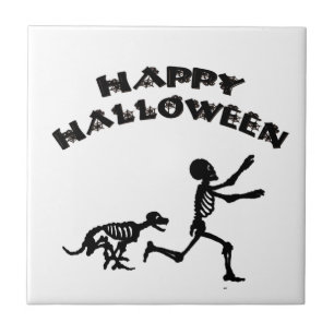 Halloween-Junge und Hund Fliese