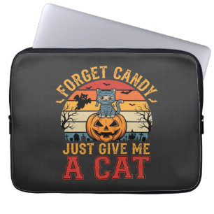 Halloween-Katze vergisst Süßigkeiten und gibt mir  Laptopschutzhülle