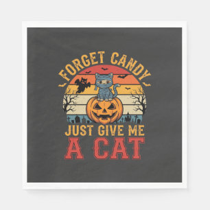 Halloween-Katze vergisst Süßigkeiten und gibt mir Serviette