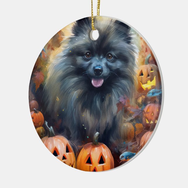Halloween Keeshond mit Pumpkins Beängstigend Keramik Ornament (Links)