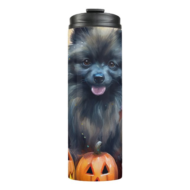 Halloween Keeshond mit Pumpkins Beängstigend Thermosbecher (Vorderseite)