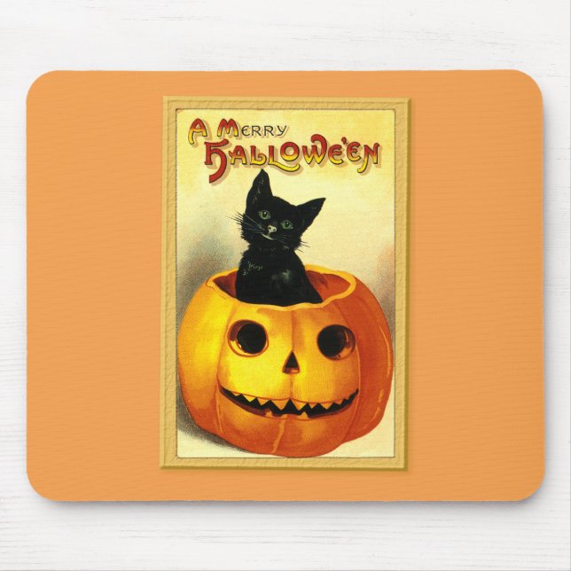 Halloween Kitty sitzt in der Kürbislaterne Mousepad (Vorne)
