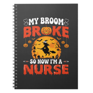 Halloween-Krankenschwester Gebrochener Besen Hexe Notizblock