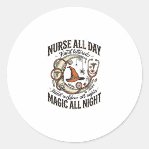 Halloween-Krankenschwester-Shirt Hexenmedizinische Runder Aufkleber
