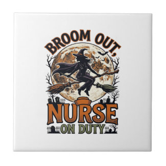 Halloween-Krankenschwester-Shirt Lustiges Hexenbes Fliese