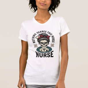 Halloween-Krankenschwester-Shirt Vintage-Totenkopf T-Shirt