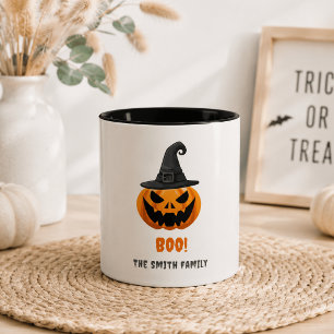 Halloween-Kürbis „BUH!“ – Personalisierter Name Zweifarbige Tasse