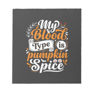Halloween-Kürbis-Gewürz-Blutgruppe Retro-Typograph Notizblock