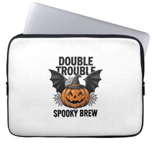 Halloween-Kürbis-Hexe Doppeltes Ärgernis Vintage-D Laptopschutzhülle