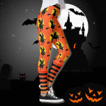 Halloween Leggings Womens Orange Yoga Pants<br><div class="desc">Überall auf Halloween Hexen auf orangefarbenem Hintergrund und schwarz & orange Streifen.</div>