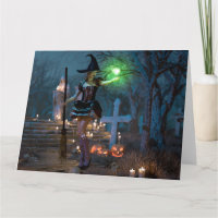 Halloween-Mädchen im Wald