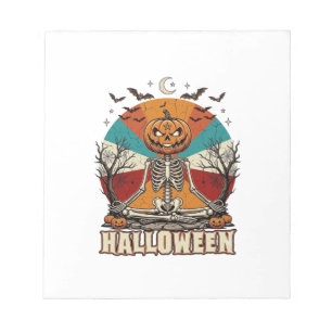 Halloween meditierender Kürbisskelett Retro-Sonne  Notizblock