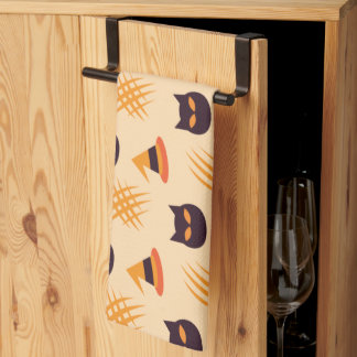 Halloween Muster mit Katzen und Beige Muster Geschirrtuch