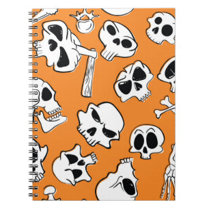 Halloween nahtloses Muster mit Schädel und Knochen Notizblock