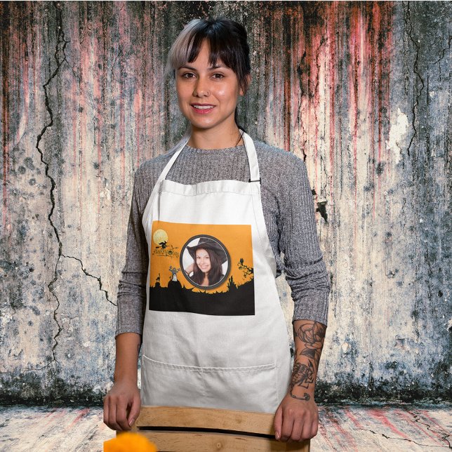 Halloween Night in Orange Glow Fügen Sie Ihr Foto  Schürze (Halloween Night in Orange Glow Add Your Photo Adult Apron)