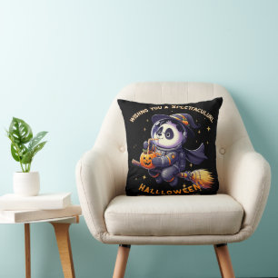 Halloween Night: Panda Astronaut Glides Kissen