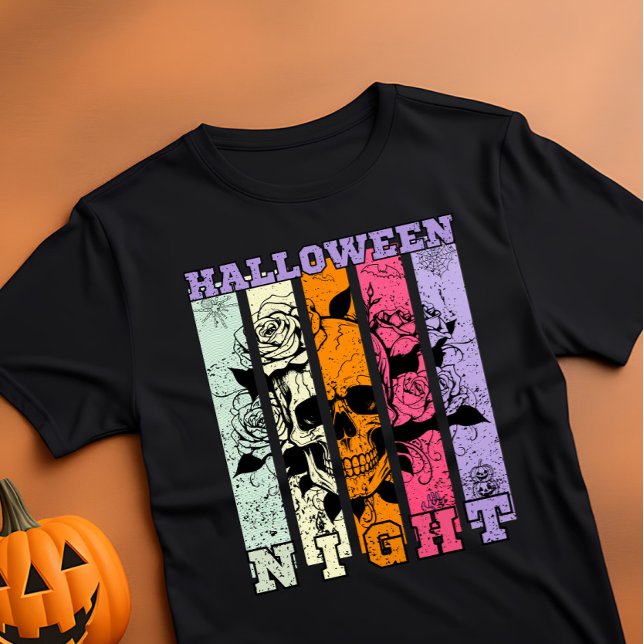 Halloween Night Pastell Color Skull T-Shirt (Von Creator hochgeladen)