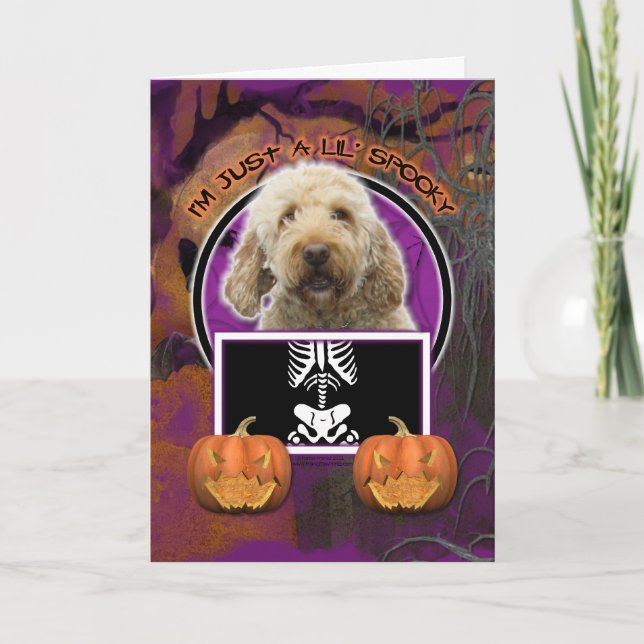 Halloween - Nur ein kleiner Witz - Golden Doodle Karte (Vorderseite)