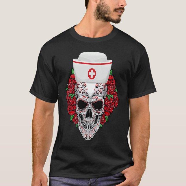 Halloween Nurse Sugar Skull Day of the Dead T-Shirt (Vorderseite)