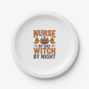 Halloween-Nurse-Zauberin bei Nacht Vintage-Shirt-D Pappteller