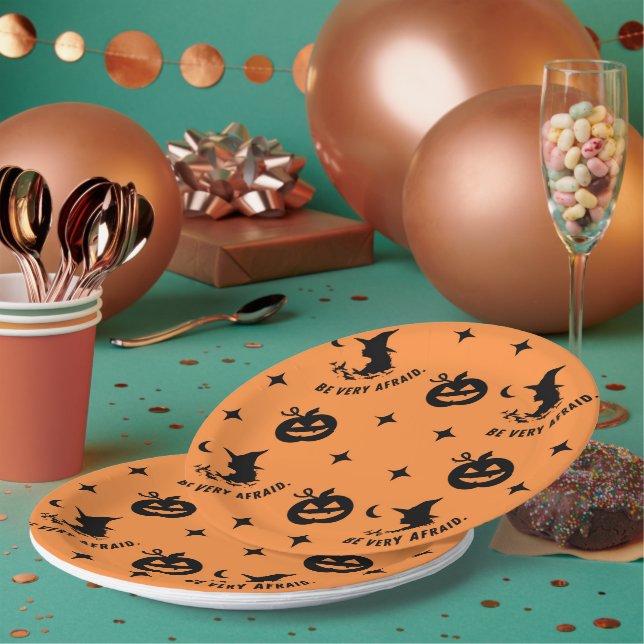 Halloween Orange Black Spooky Pumpkin Hexe Pappteller (Multi)