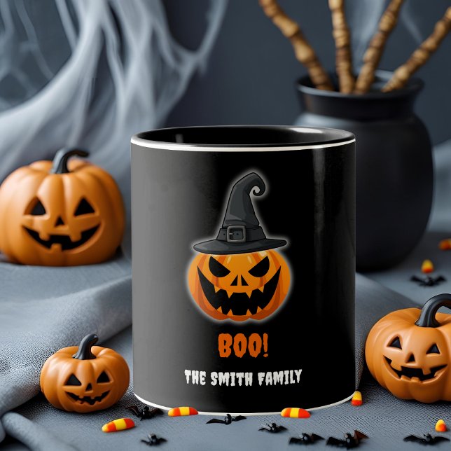 Halloween Pumpkin "BOO" - Personalisierter Name Zweifarbige Tasse (Von Creator hochgeladen)
