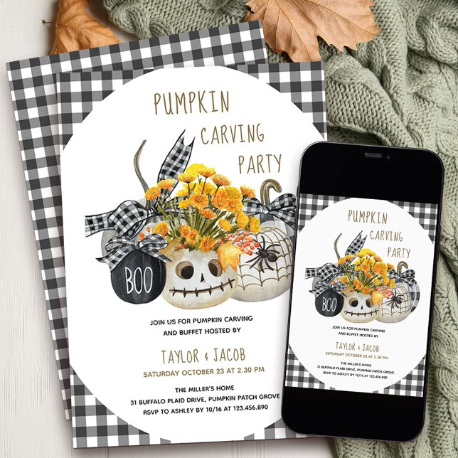 Halloween Pumpkin Carving Party Bauernhof Pumpkins Einladung (Halloween Pumpkin Carving Party Invitation with stylish farmhouse plaid and fall flowers)