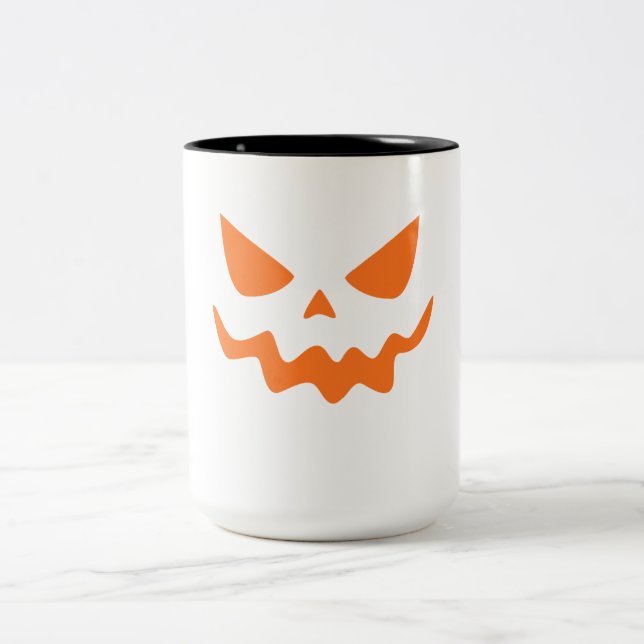 Halloween Pumpkin Face Mug – Cute & Festive Orange Zweifarbige Tasse (Mittel)