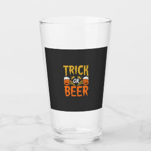 Halloween-Scherz oder Bier Skelett Hände Glas