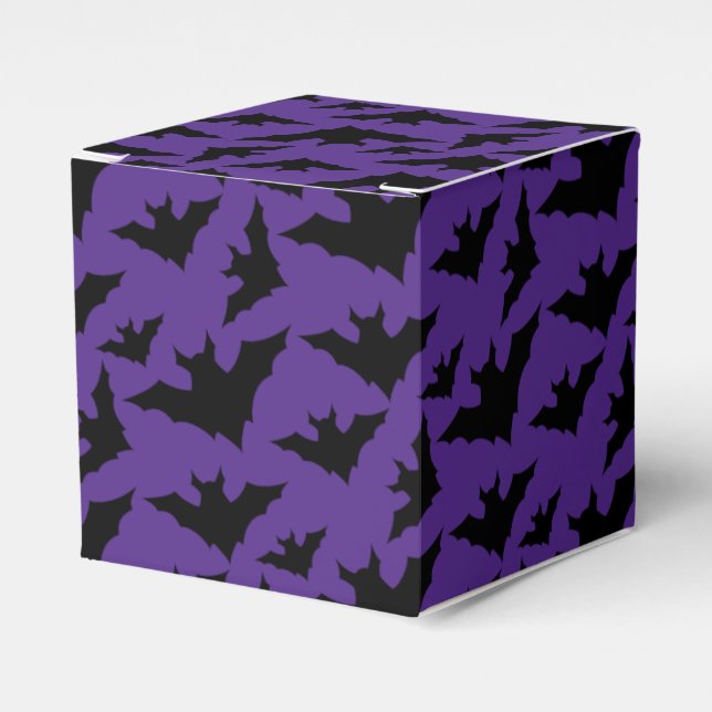 Halloween-Schwarzbats lila cooles, sprichwörtliche Geschenkschachtel (Vorderseite)