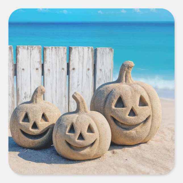 Halloween Seashore Sand Jack o' Lanterns  Quadratischer Aufkleber (Vorderseite)