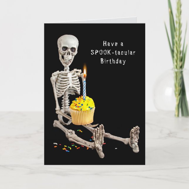 Halloween Skeleton Birthday Cupcake Karte (Vorderseite)