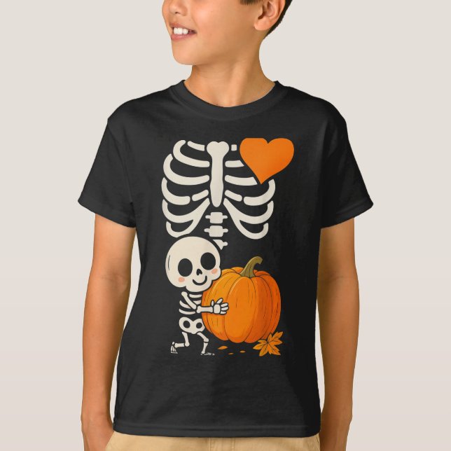 Halloween Skeleton Pregnancy Announcement Soky Mom T-Shirt (Vorderseite)