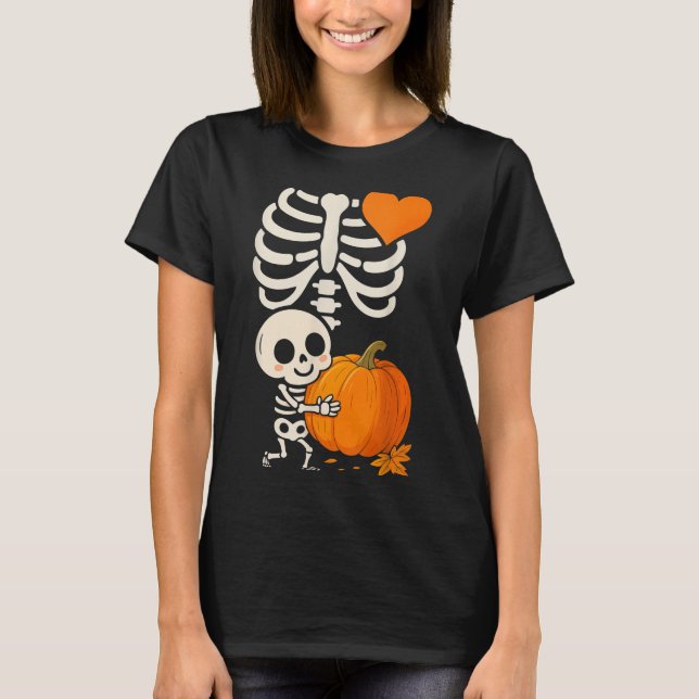 Halloween Skeleton Pregnancy Announcement Soky Mom T-Shirt (Vorderseite)