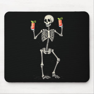 Halloween Skeleton trinkt blutigen Mary Schwanz Mousepad