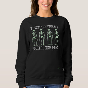 HALLOWEEN SKELETONS TRICK ODER BEHANDELN SIE SCHME SWEATSHIRT