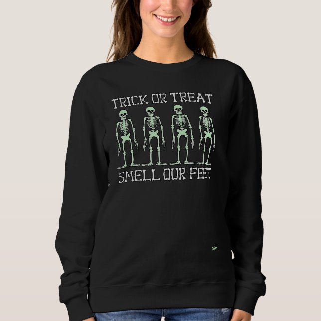 HALLOWEEN SKELETONS TRICK ODER BEHANDELN SIE SCHME SWEATSHIRT (Vorderseite)