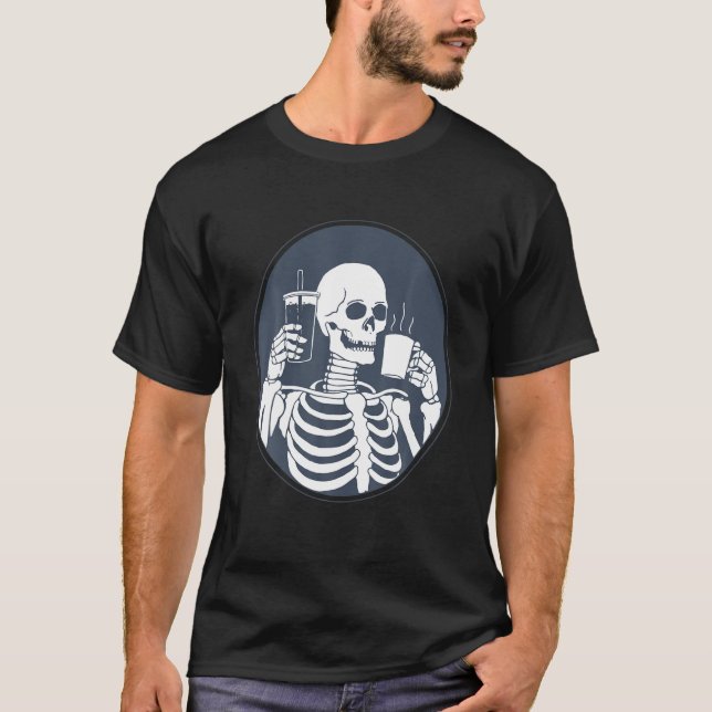 Halloween Skelettkaffee, Coffee Day, Funny Skele T-Shirt (Vorderseite)
