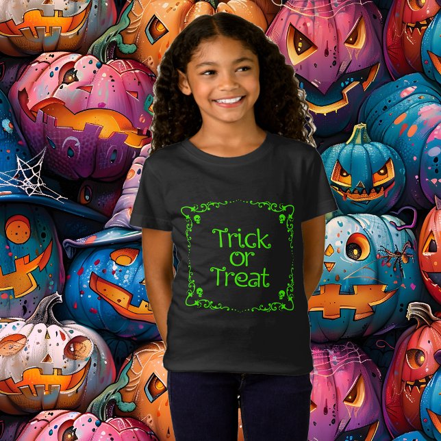 Halloween Slime Green Trick oder Treat T-Shirt (Von Creator hochgeladen)