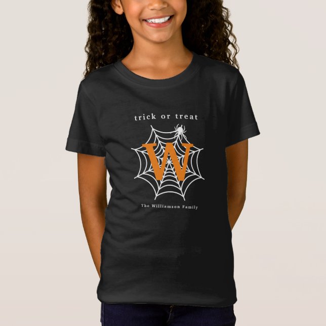 Halloween Spider Web Trick oder Treat Monogram T-Shirt (Vorderseite)