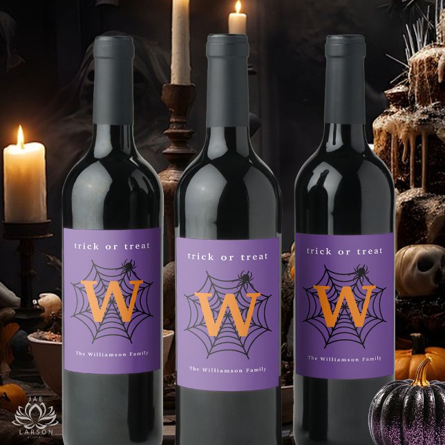 Halloween Spider Web Trick oder Treat Monogram Weinetikett (Von Creator hochgeladen)