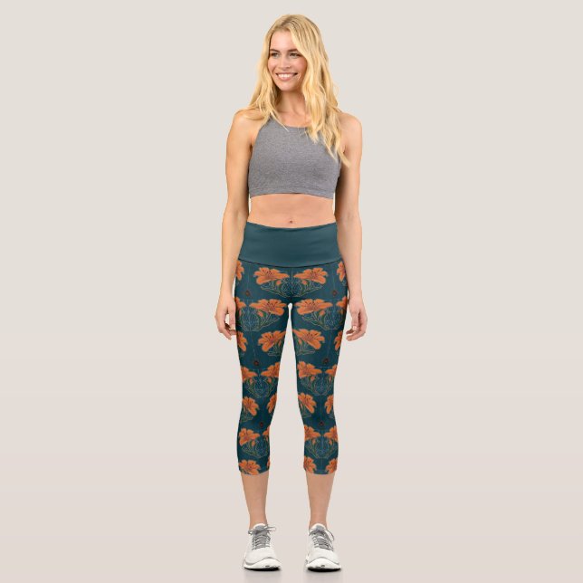 Halloween, Spinnen, Webs, Orangerlilie, Dunkler Wh Capri Leggings (Vorderseite)