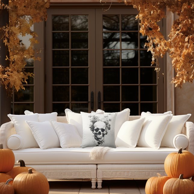 Halloween Spooky Beängstigend Botanischer Schädel Kissen (Enchant your Autumn Decor with our Spooky Botanical Skull Pillow. #Halloween #OutdoorDecor)