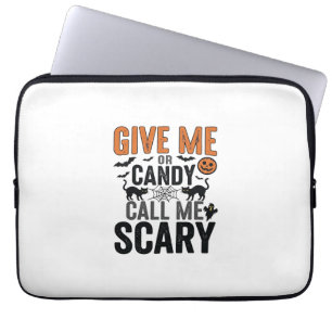 Halloween-Süßigkeiten oder nenne mich gruselig Vin Laptopschutzhülle