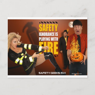 Halloween Theme Safety Geeks Funny Warning Postkarte