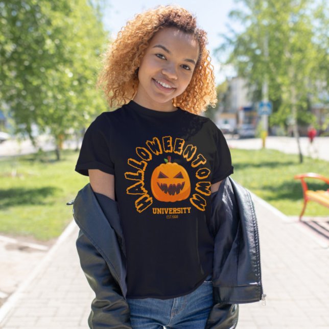 Halloween Tower University Pumpkin Face T-Shirt (Von Creator hochgeladen)
